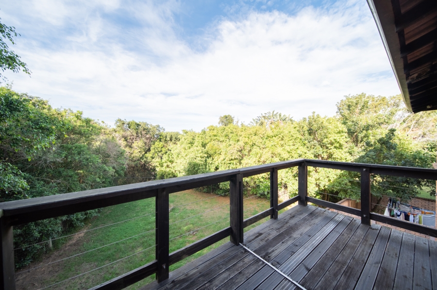4 Bedroom Property for Sale in Blue Bend Eastern Cape